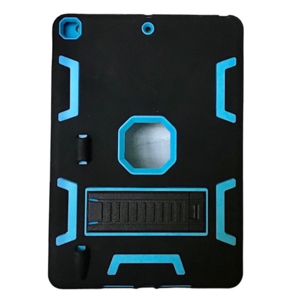 Other - Protective 10.2 iPad case w kickstand. Blue&black.